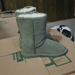 Womens boots